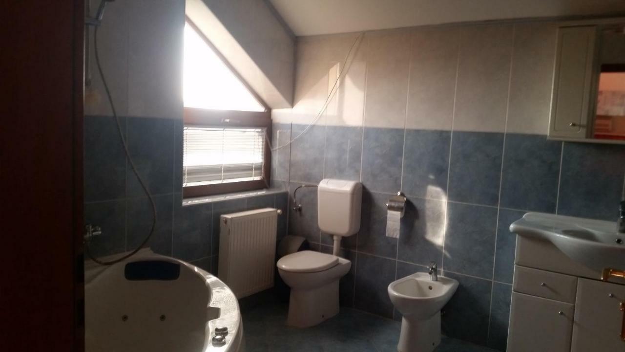 Cristalex Villaverde Bucharest Pantelimon Bagian luar foto