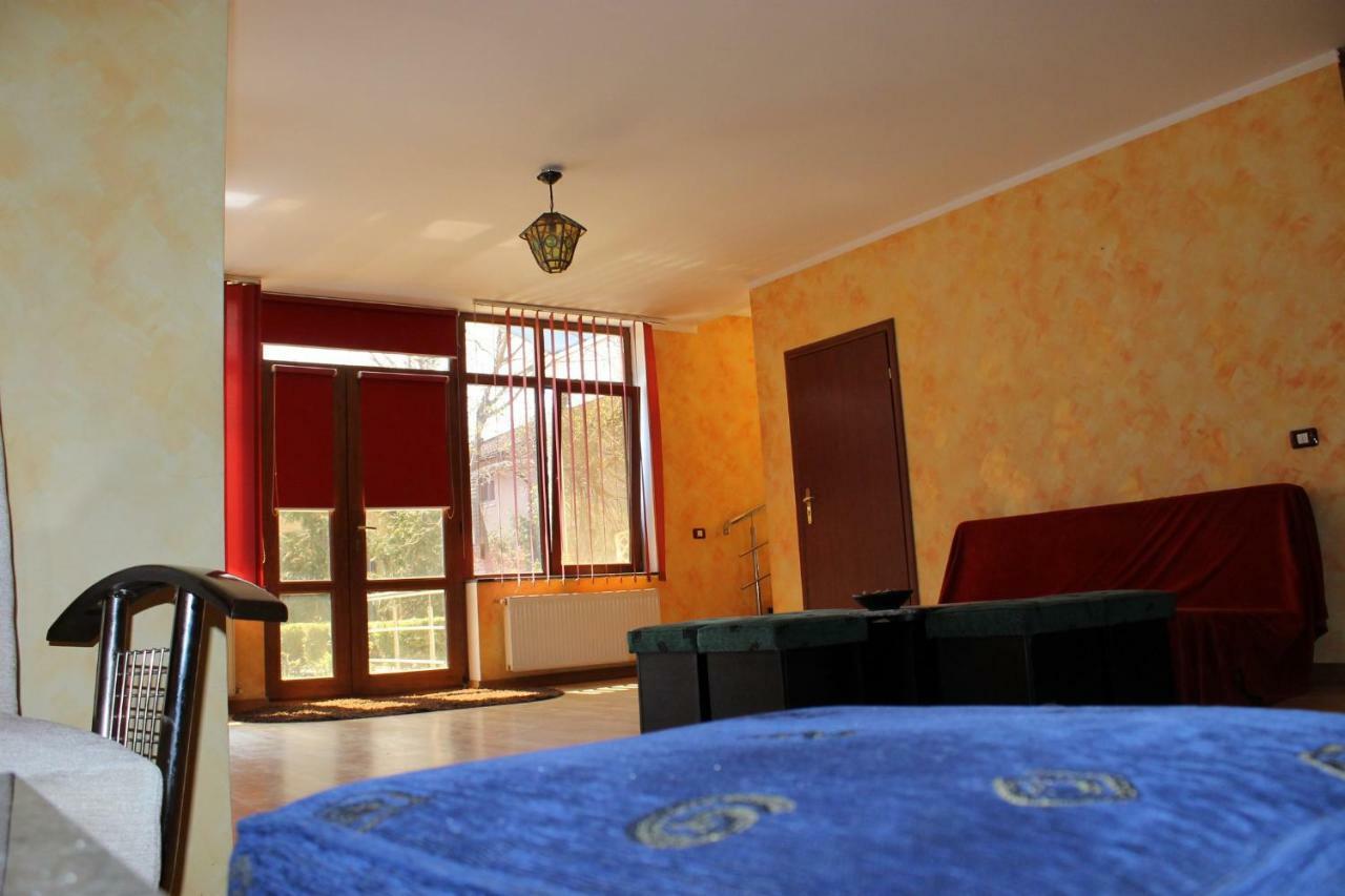 Cristalex Villaverde Bucharest Pantelimon Bagian luar foto